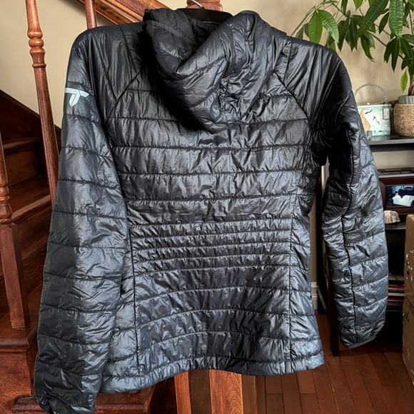 Ladies size small Columbia jacket - Picture 5 of 6